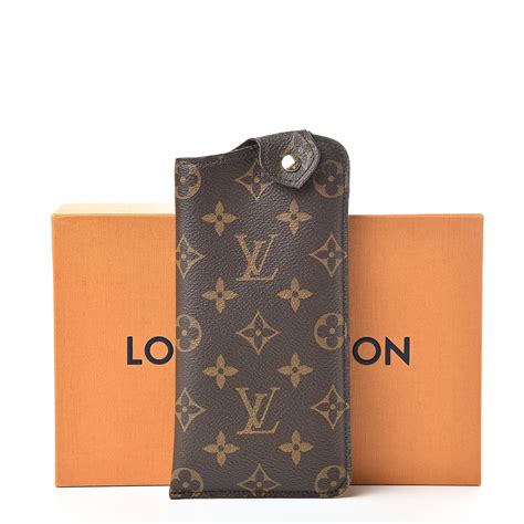 louis vuitton monogram canvas sunglasses case mm|Cosmetic Pouch MM Monogram Canvas .